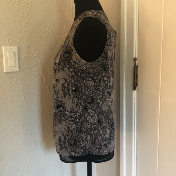 Ladies Suzy Shier Blouse - Size Small - Picture 3 of 7